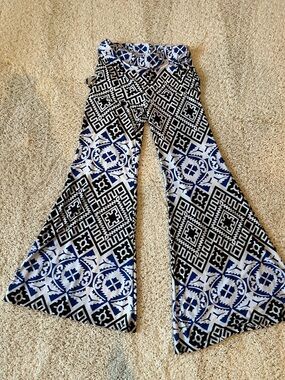 Cynthia Rowley Blue and White Abstract Print Flare Pant